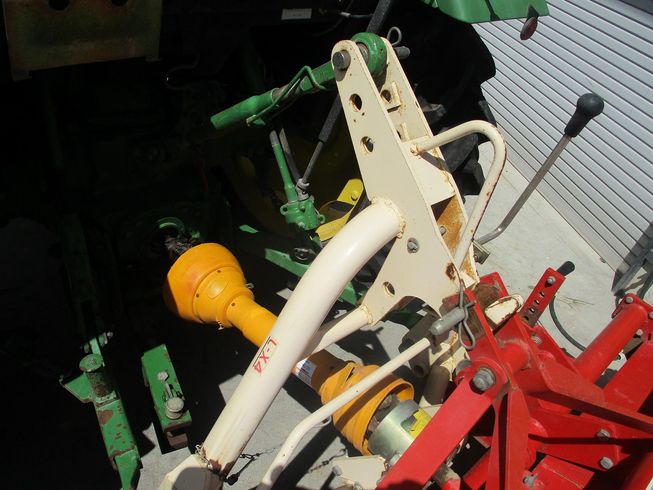 トラクター 2250 写真９