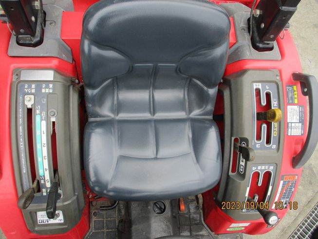 トラクター GS210 写真５