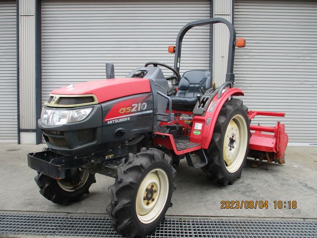 トラクター GS210 写真２
