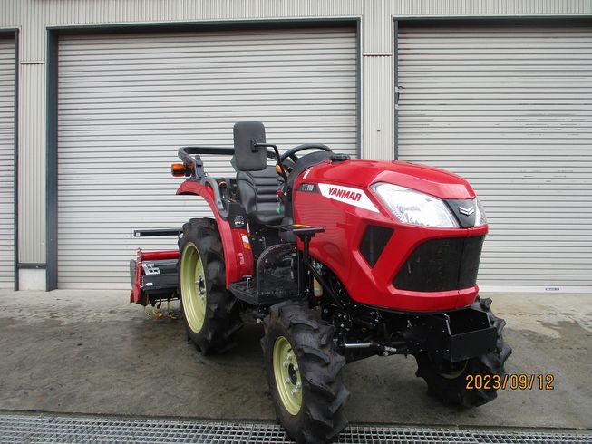 トラクター YT118 写真２