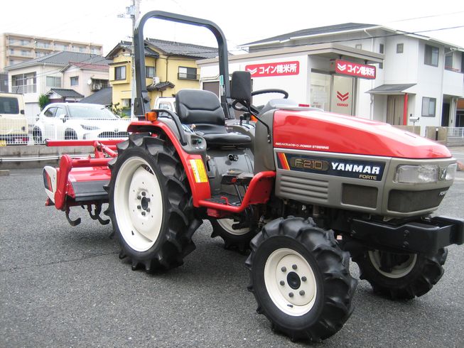 トラクター F-210 VBPUS4ME 写真３