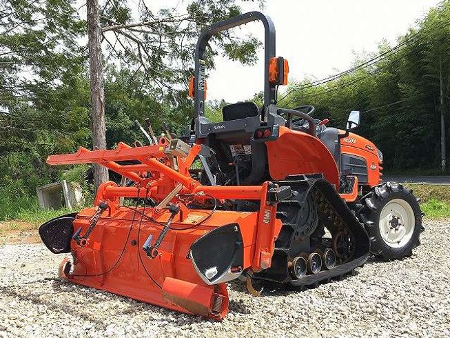 トラクター KB20-PC(ハーフクローラー)  写真２