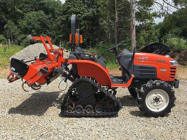 トラクター KB20-PC(ハーフクローラー)  写真３