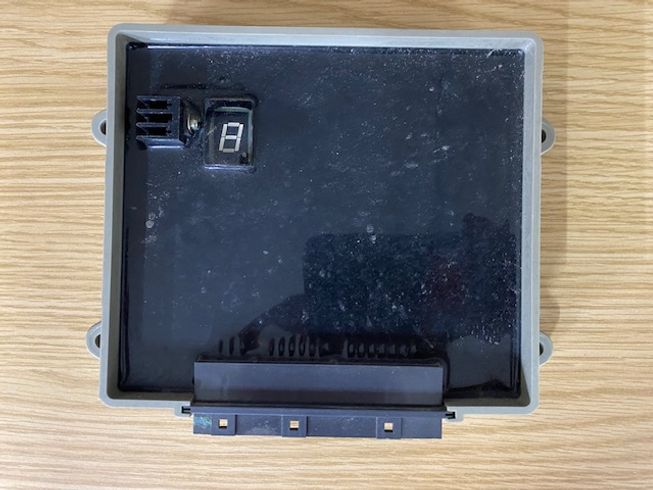 SR30　ECUユニット ECUユニット 写真６