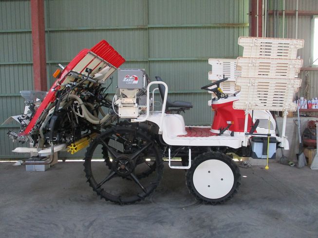 田植機 RG5X-ZUF 写真３