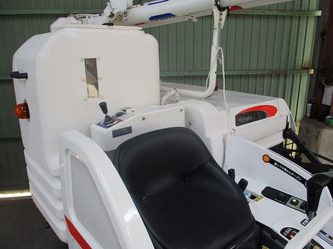 コンバイン AR317 写真６