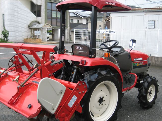 トラクター AF120VPUKS5ME 写真４