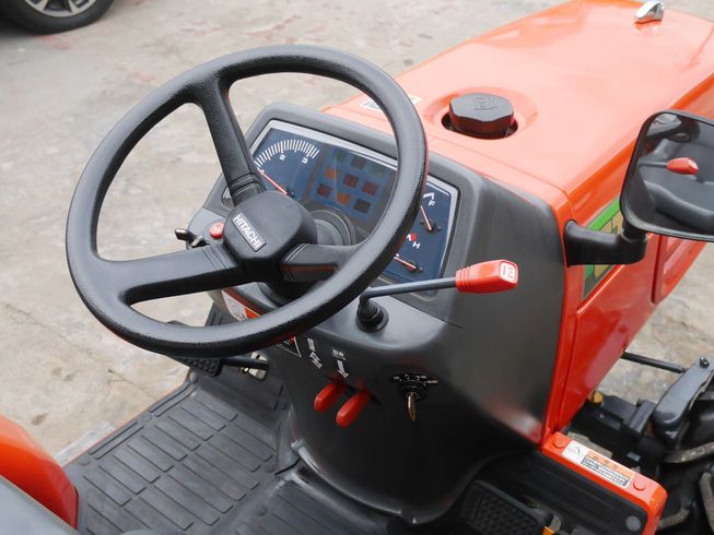 トラクター GB160 写真５