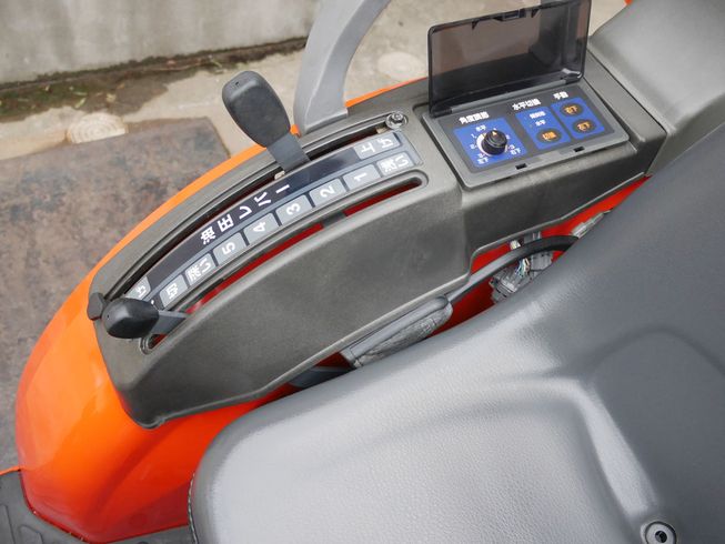 トラクター GB160 写真７