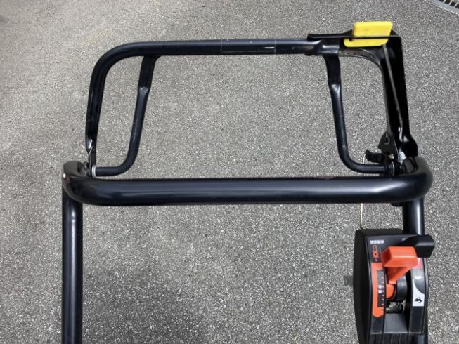 芝刈機 HRX537 写真３