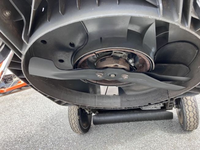 芝刈機 HRX537 写真５