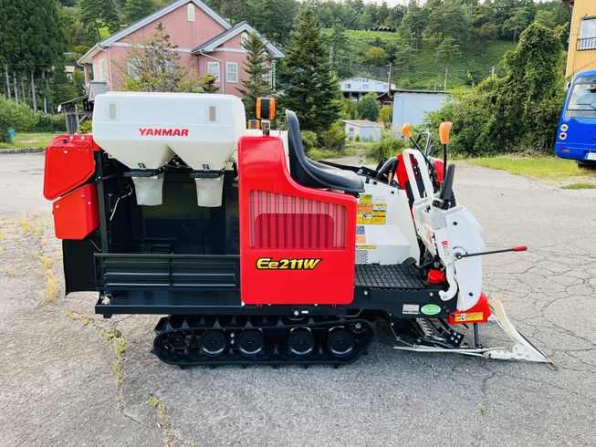 コンバイン Ee211W 写真７