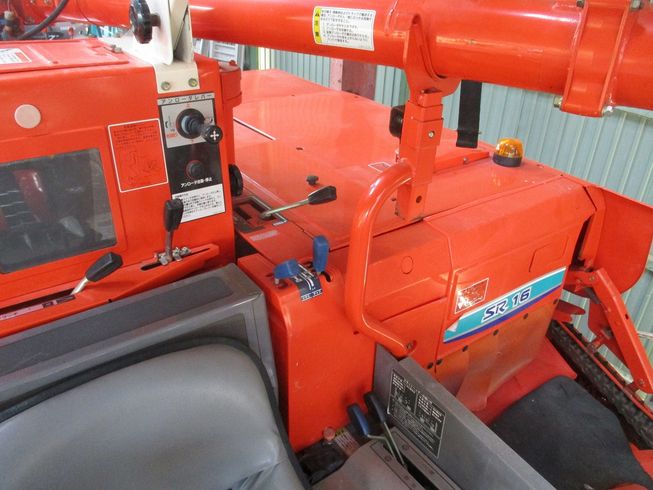 コンバイン SR16A 写真９