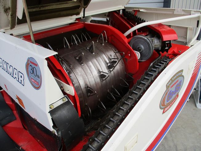 コンバイン Ee-35 写真９