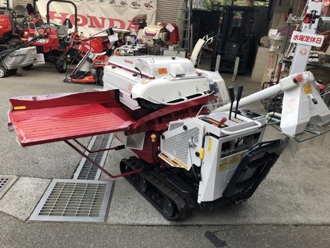 ハーベスター MH67 写真３