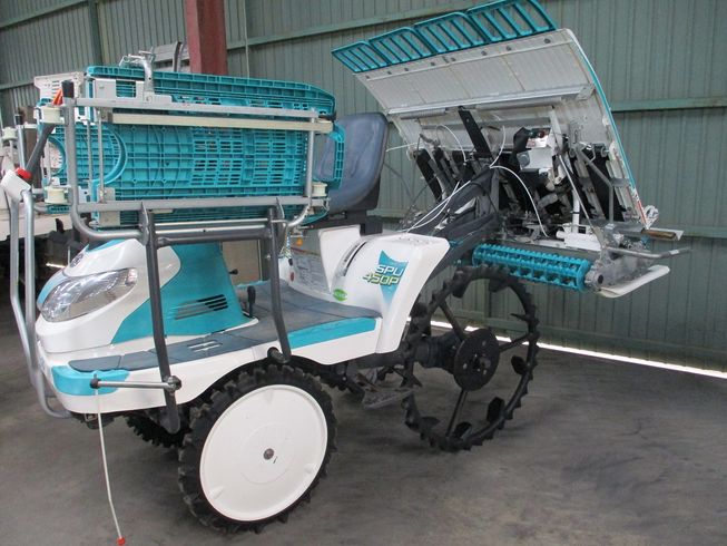 田植機 SPU450P 写真３