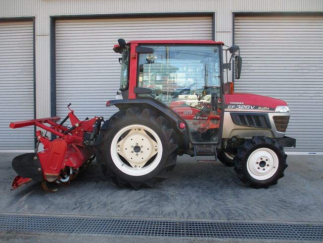 トラクター EF326V 写真３