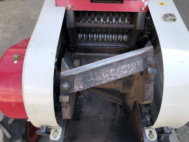 カッター K-20BSSE 写真３