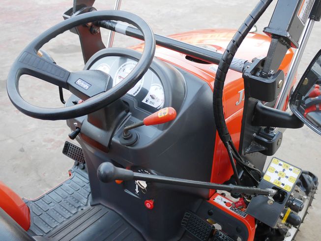 トラクター JB13 写真５