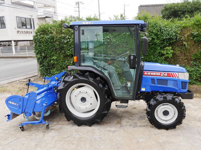 トラクター TH24 写真２