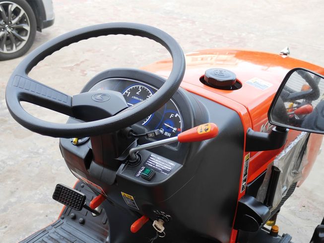 トラクター クボタ KB17XF 写真５