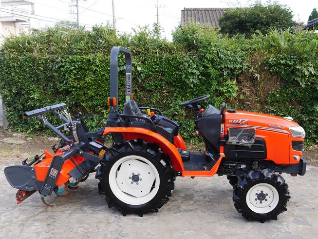 トラクター クボタ KB17XF 写真２