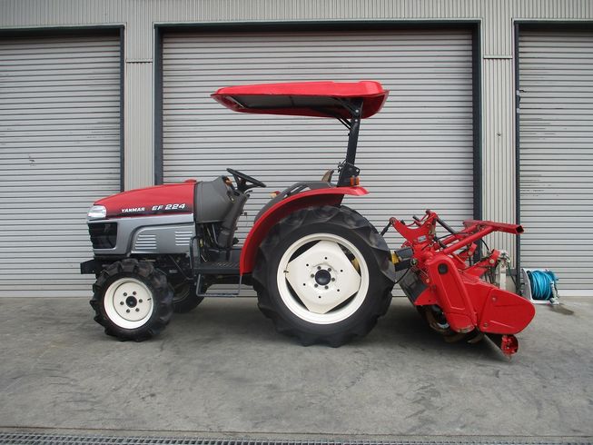 トラクター EF224 写真４