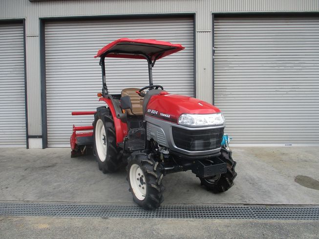 トラクター EF224 写真２