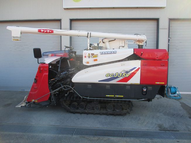 コンバイン GC335V 写真３