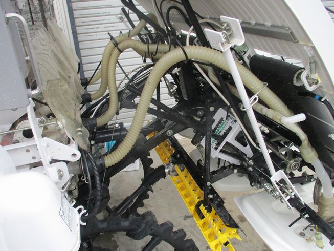 田植機 YR4J 写真８