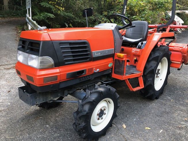 トラクター GL220 写真２
