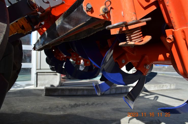 トラクター KL33FQBMAWF7 三陽ｸﾞﾚｲﾀｽﾛｰﾀﾞｰ付 写真５