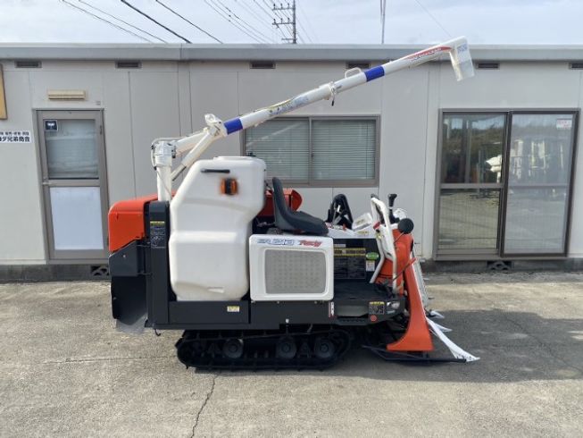 コンバイン ER213GW 写真２