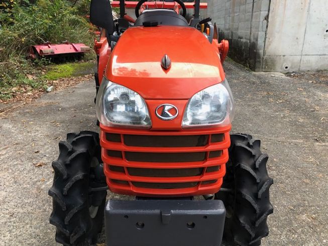 トラクター KB20F 写真４