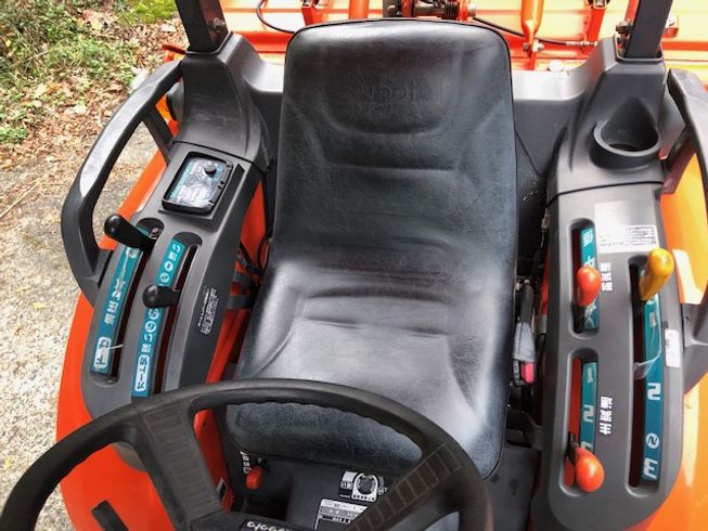 トラクター KB20F 写真７