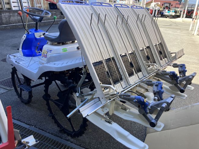 田植機 PPZ4-SS 写真４