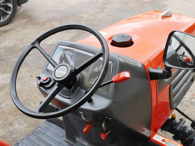 トラクター GB13 写真５