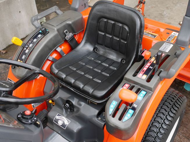 トラクター GB13 写真６