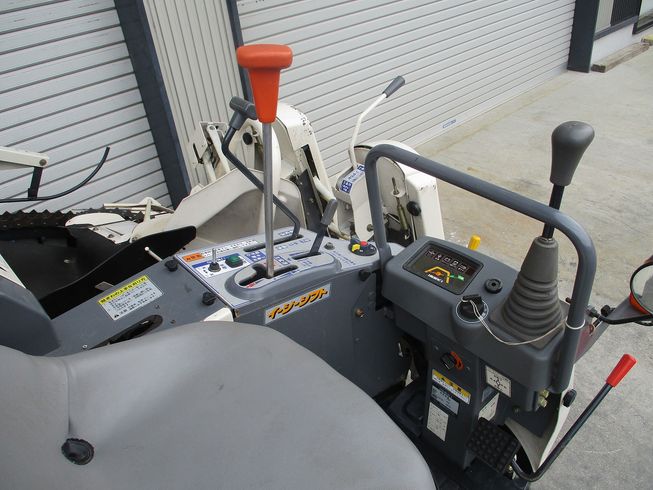 コンバイン HVB213GｰEZKHWC 写真６