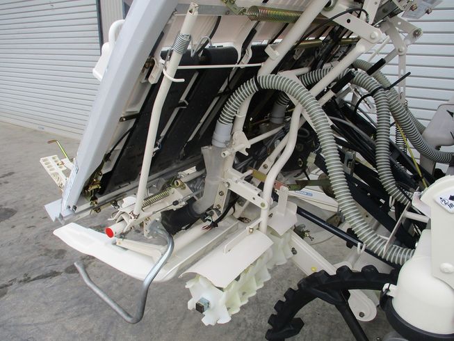 田植機 PQZ4-DULF 写真６