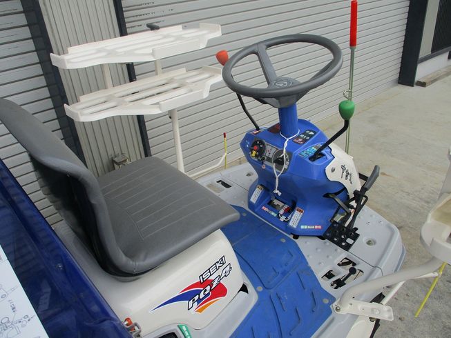 田植機 PQZ4-DULF 写真９