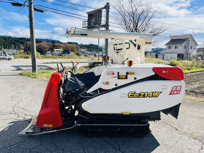 コンバイン Ee214W 写真５