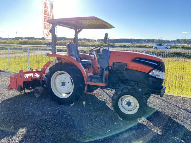 トラクター KL24RFMANPP 写真２