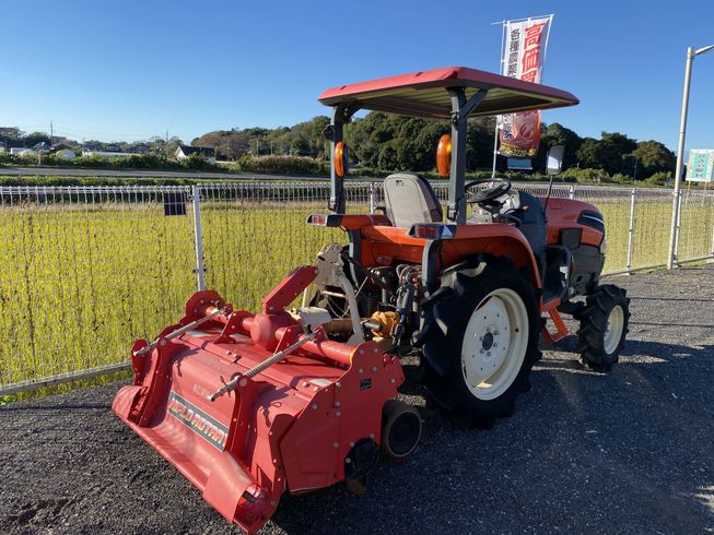 トラクター KL24RFMANPP 写真４