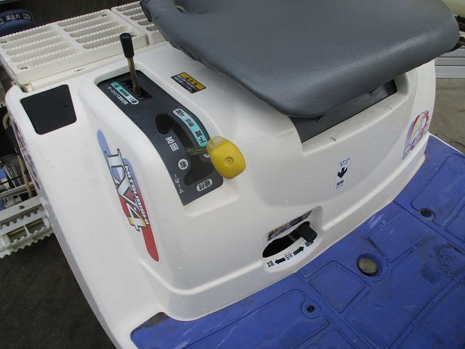 田植機 LV4 写真５