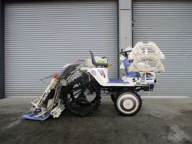 田植機 LV4 写真３