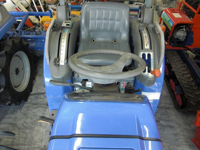 トラクター THS20-KXZA3V 写真４