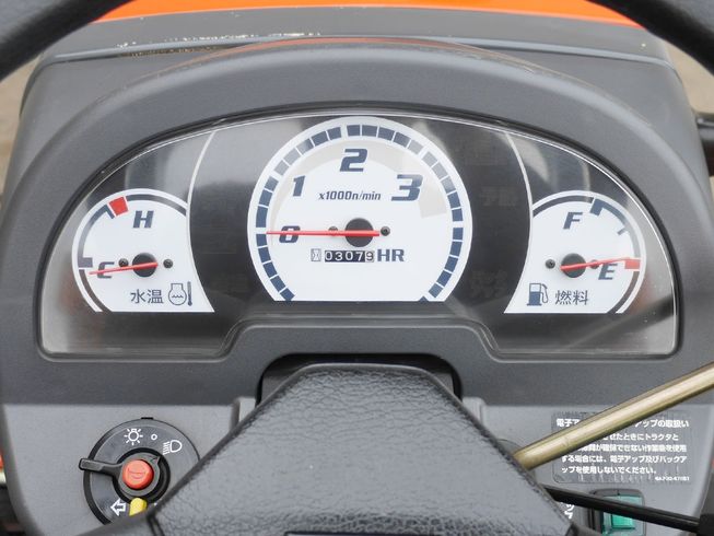 トラクター KB20（CTX200） 写真６