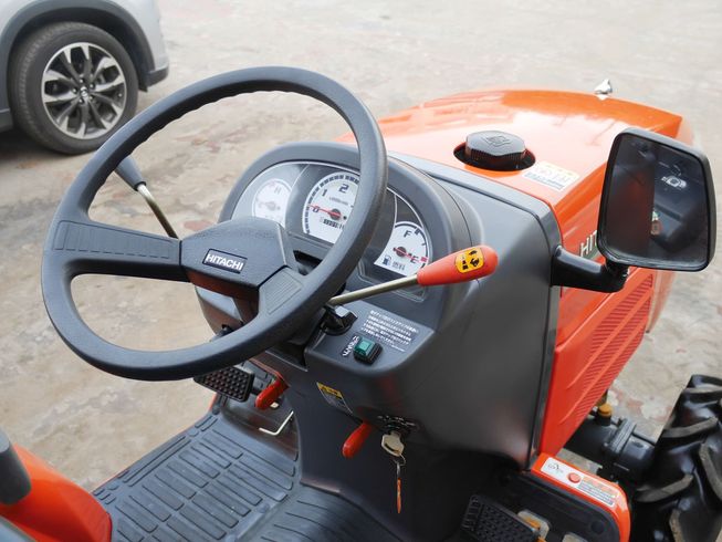 トラクター KB20（CTX200） 写真５