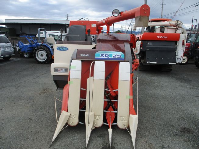 コンバイン SR25G-SDW 写真４